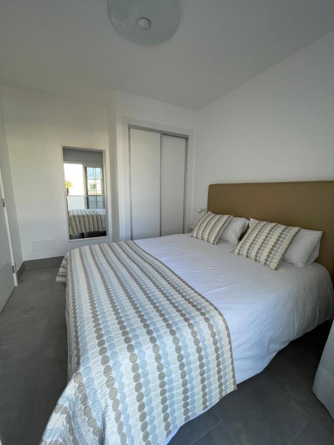 Izaro Apartamento Atico De Lujo Cerca De Playa Dorada Playa Blanca  Exterior foto